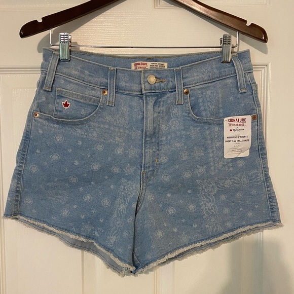 NWT Levi's Canadiana High Rise 3" Shorts Size 10 - Picture 1 of 14